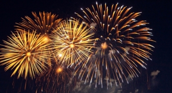 Fogos de artifício causaram 5 mil internações em 10 anos, diz estudo